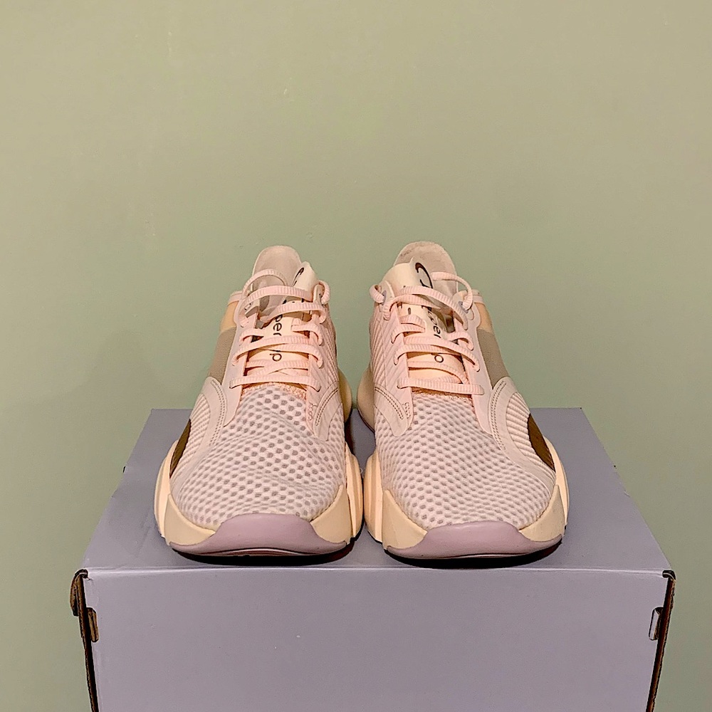 COPY - Women’s Nike Running Shoes (Brand New)